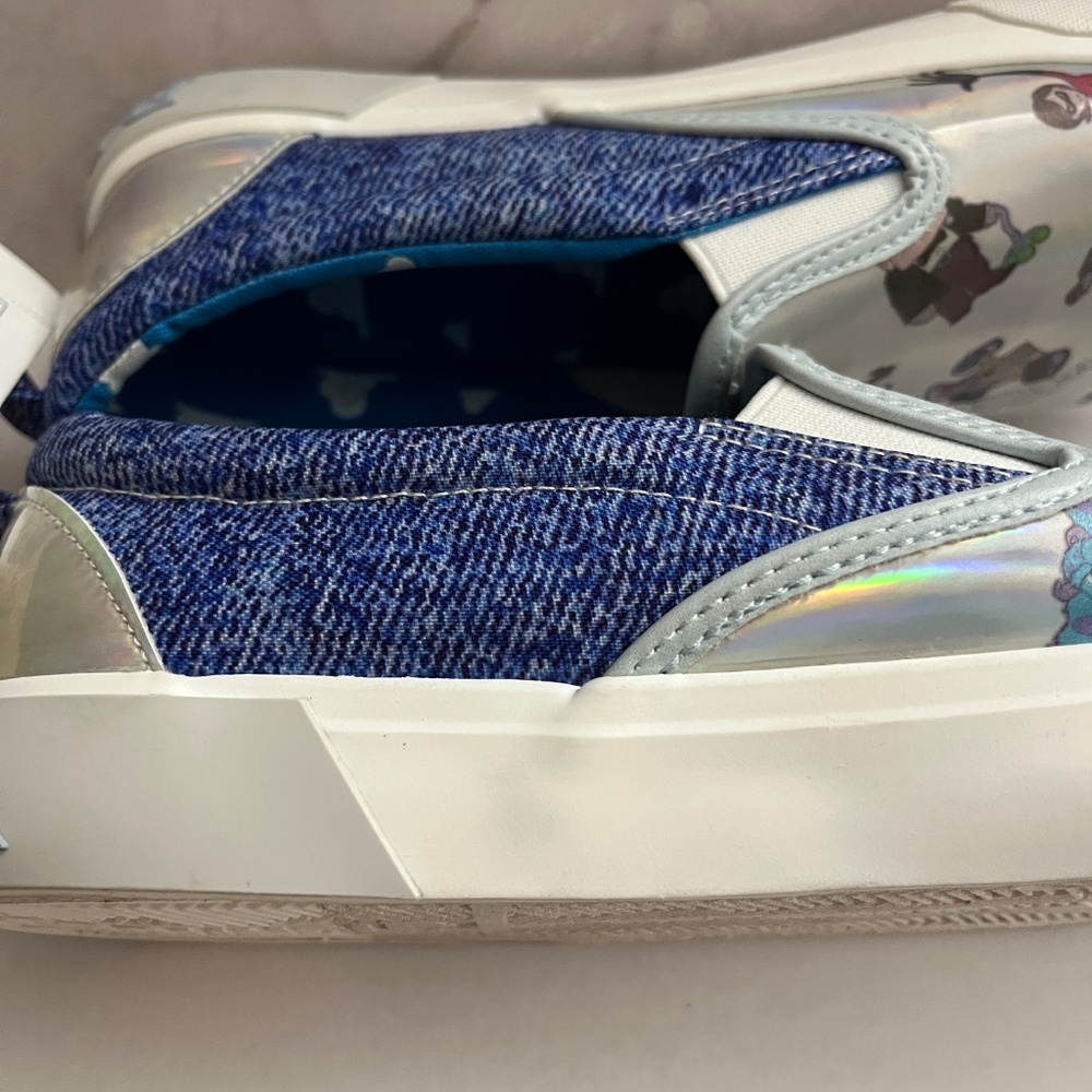 NWT Disney Pixar Women’s Slip-on Sneakers Size 7 - Picture 10 of 13